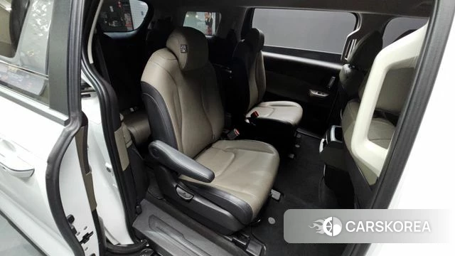 Kia The New Carnival 4th Generation 2024 Белый из Кореи, фото 2