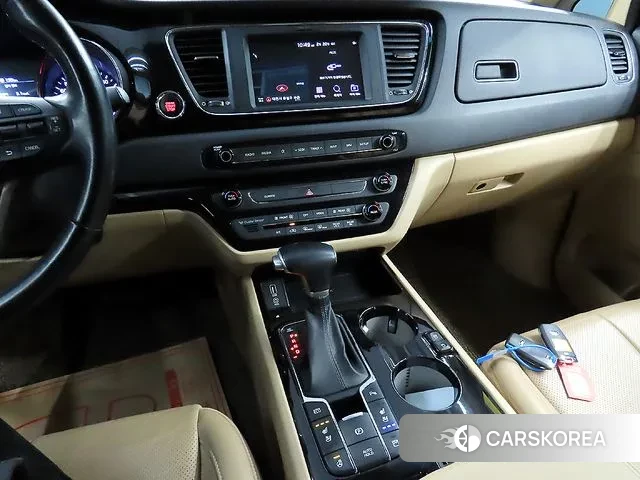 Kia The New Carnival 2020 Черный из Кореи, фото 2