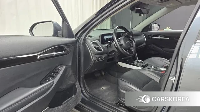 Kia The New Seltos 2023 Серый из Кореи, фото 2