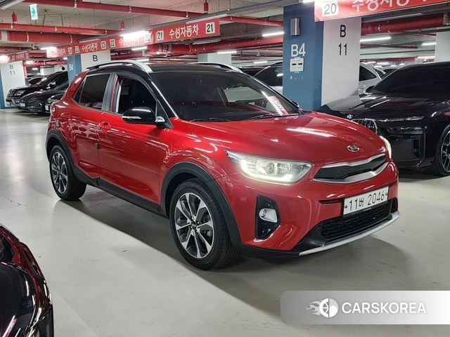 Kia Stonic 2018 Красный из Кореи, фото 2