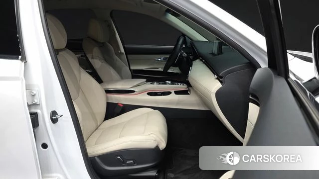 Genesis GV70 2021 Белый из Кореи, фото 2