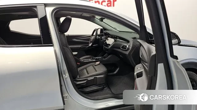 Chevrolet (GM Daewoo) Bolt EUV 2022 Серебристо-серый из Кореи, фото 2