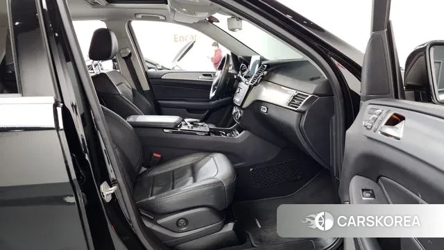 Mercedes-Benz GLE - Class W166 2018 Черный из Кореи, фото 2