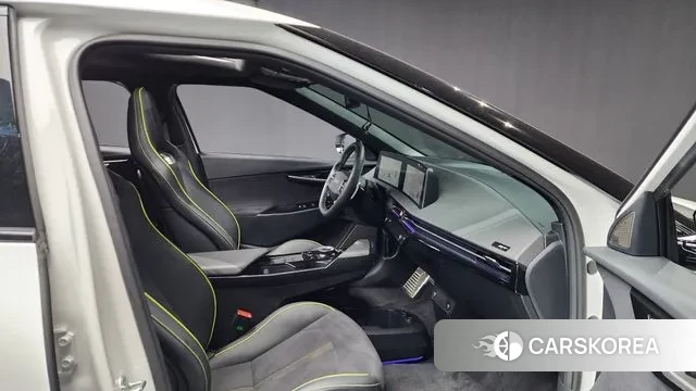 Kia EV6 2023 Белый из Кореи, фото 2