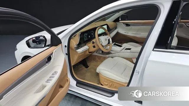 Hyundai The New Grandeur IG Hybrid 2021 Белый из Кореи, фото 2