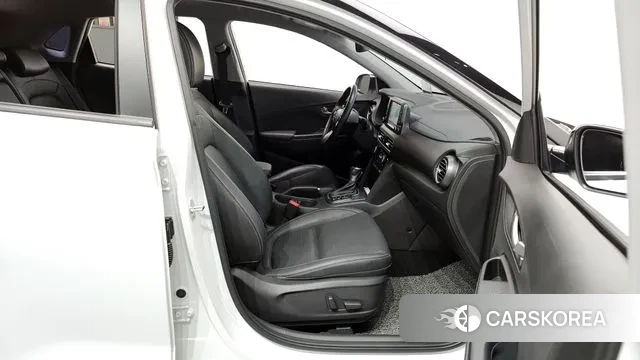 Hyundai Kona 2018 Белый из Кореи, фото 2