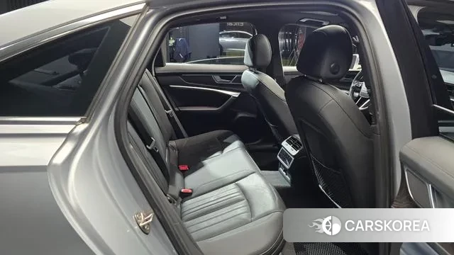 Audi A6 (C8) 2021 Серебряный из Кореи, фото 2