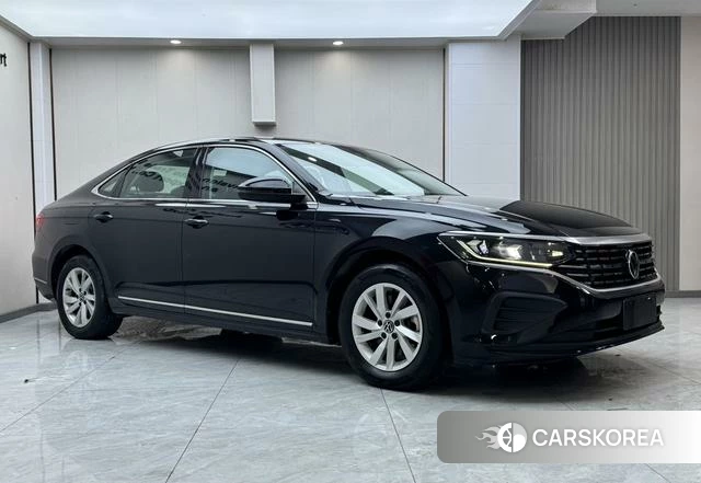 Volkswagen Passat 2022 Черный из Китая, фото 2