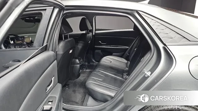 Hyundai The New Avante (CN7) 2024 Серый из Кореи, фото 2