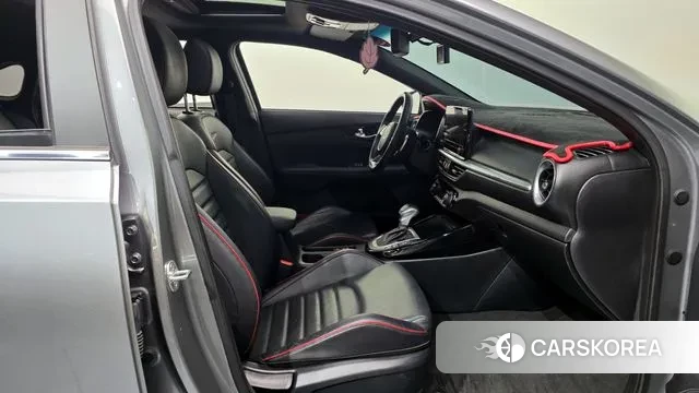 Kia The New K3 2nd generation 2022 Серый из Кореи, фото 2