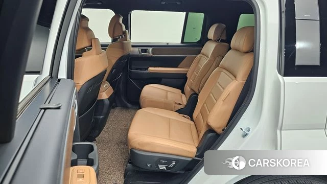 Hyundai Santa Fe (MX5) 2024 Белый из Кореи, фото 2