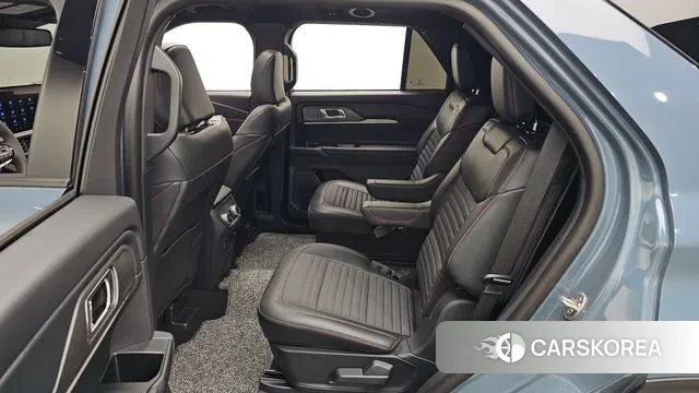Ford Explorer 6th Generation 2025 Небесно-голубой из Кореи, фото 2