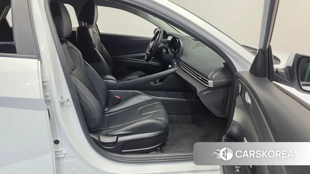 Hyundai Avante (CN7) 2022 Белый из Кореи, фото 2