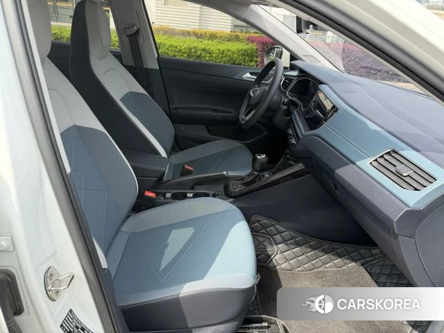 Volkswagen Lavida 2024 Белый из Китая, фото 2