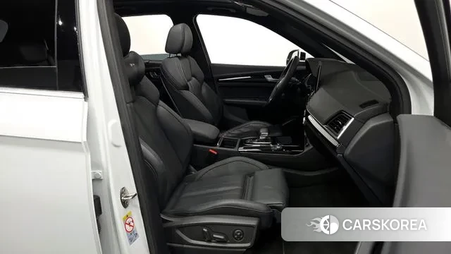 Audi Q5 (FY) 2022 Белый из Кореи, фото 2