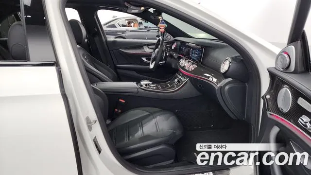 Mercedes-Benz E-Class W213 2018 Белый из Кореи, фото 2