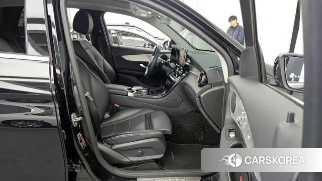 Mercedes-Benz GLC-Class X253 2018 Черный из Кореи, фото 2