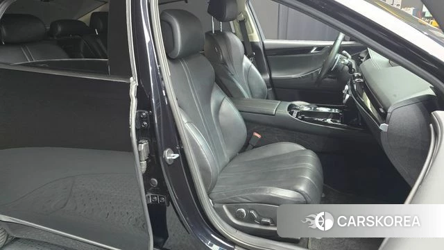 Genesis G80 (RG3) 2020 Черный из Кореи, фото 2