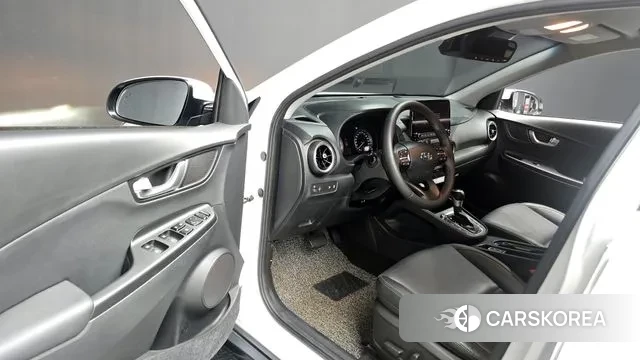 Hyundai The New Kona 2021 Белый из Кореи, фото 2