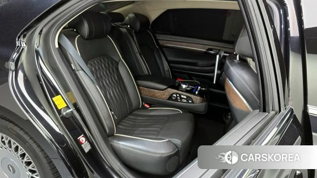 Genesis G90 2019 Черный из Кореи, фото 2