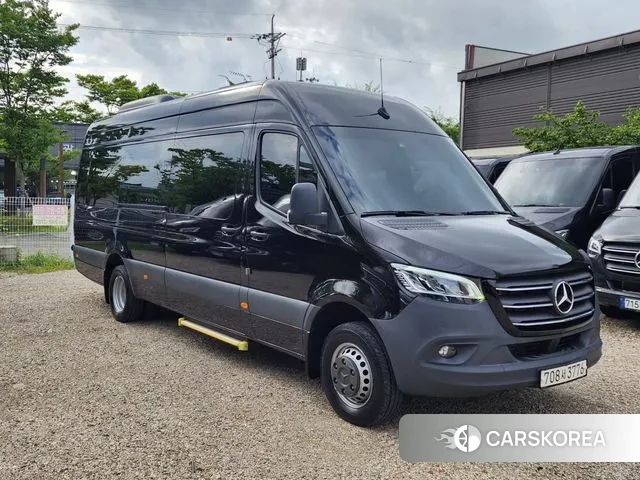 Mercedes-Benz Sprinter 2023 Черный из Кореи, фото 2