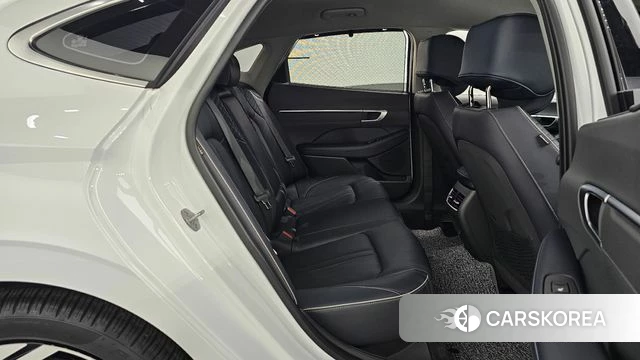 Hyundai Sonata D Edge (DN8) 2024 Белый из Кореи, фото 2