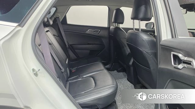 Kia Sportage 5th Generation 2021 Белый из Кореи, фото 2