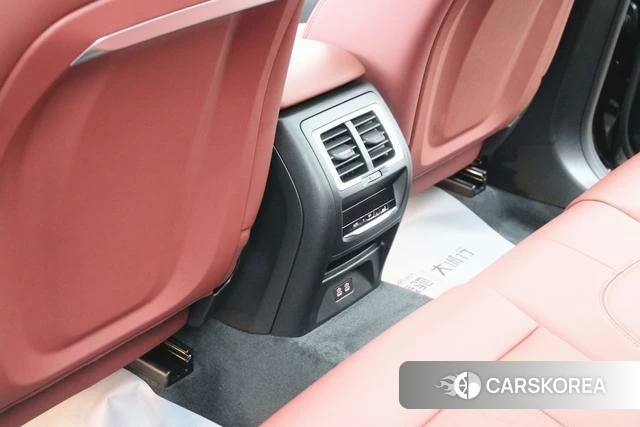 BMW X3 2023 Черный из Китая, фото 2