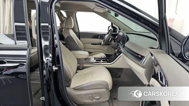 Kia Carnival 4th generation 2021 Черный из Кореи, фото 2