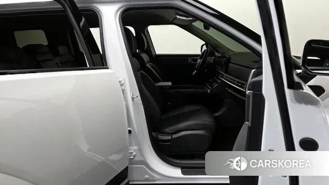 Hyundai Santa Fe (MX5) 2024 Белый из Кореи, фото 2