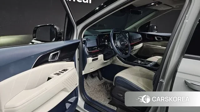 Kia The New Carnival 4th Generation 2024 Серебристо-серый из Кореи, фото 2