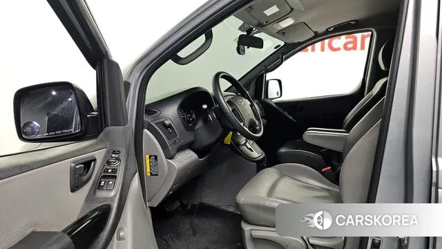 Hyundai The New Grand Starex 2018 Серебряный из Кореи, фото 2