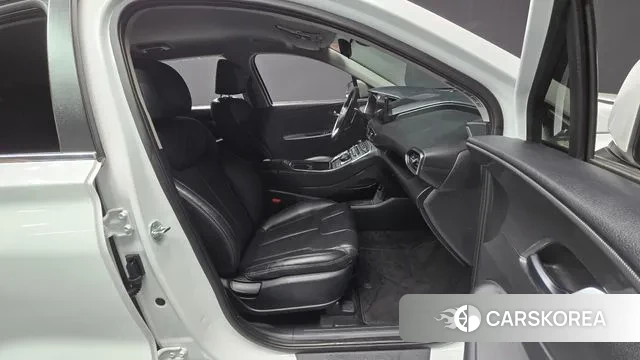 Hyundai The New Santa Fe 2022 Белый из Кореи, фото 2