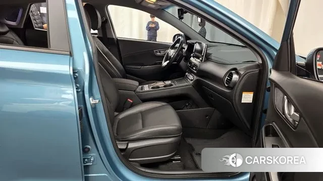 Hyundai Kona Electric 2019 Небесно-голубой из Кореи, фото 2