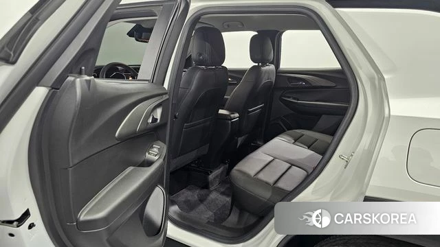 Chevrolet (GM Daewoo) Trailblazer 2021 Белый из Кореи, фото 2