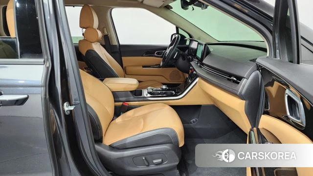 Kia Carnival 4th generation 2022 Черный из Кореи, фото 2