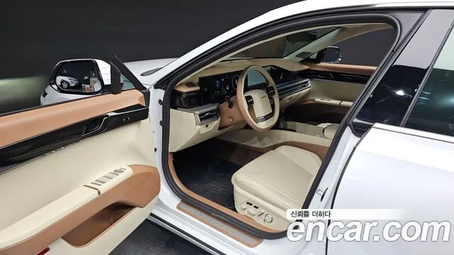 Hyundai Grandeur Hybrid (GN7) 2023 Белый из Кореи, фото 2