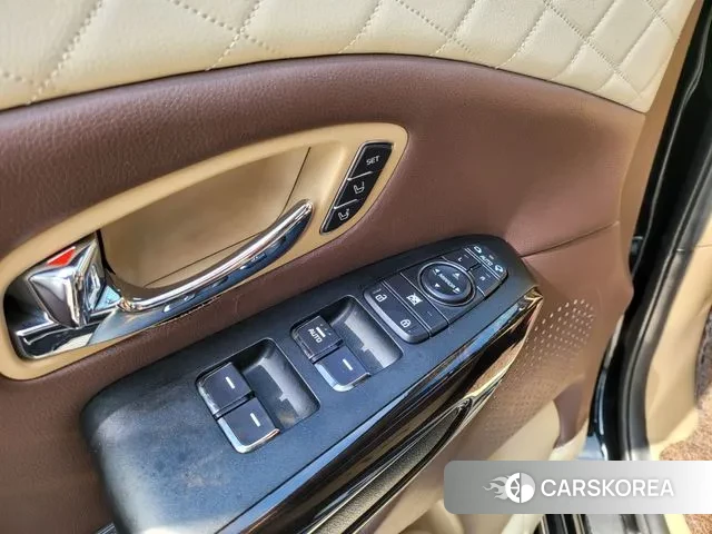 Kia The New Carnival 2019 Черный из Кореи, фото 2