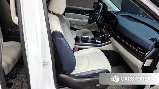 Kia The New Carnival 4th Generation 2024 Белый из Кореи, фото 2