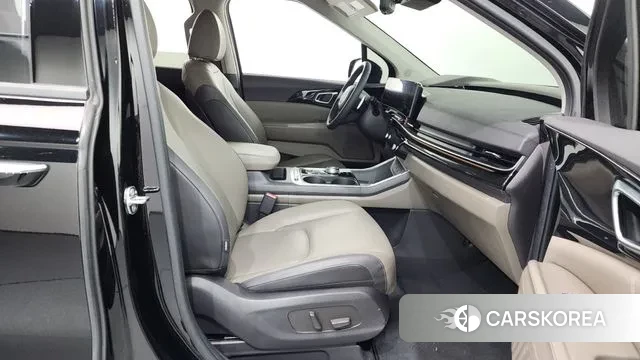 Kia The New Carnival 4th Generation 2024 Черный из Кореи, фото 2