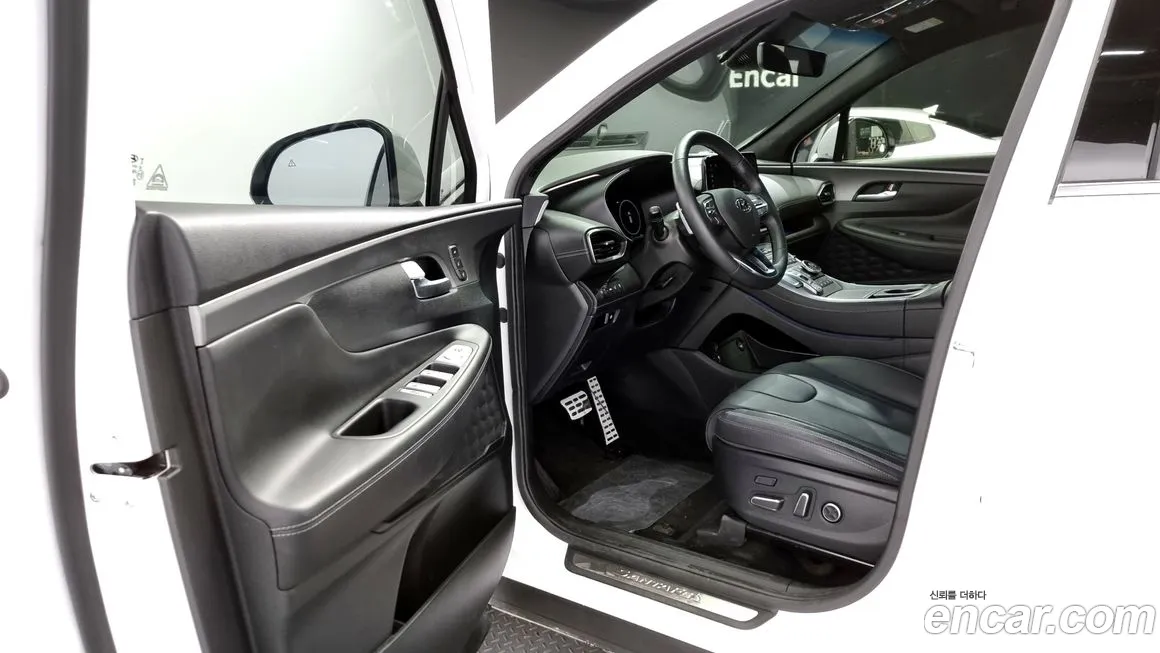 Hyundai The New Santa Fe 2023 Белый из Кореи, фото 2