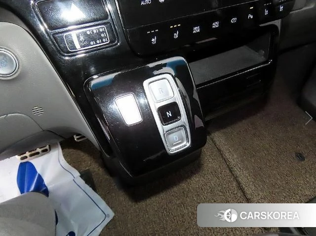 Hyundai Staria 2021 Белый из Кореи, фото 2