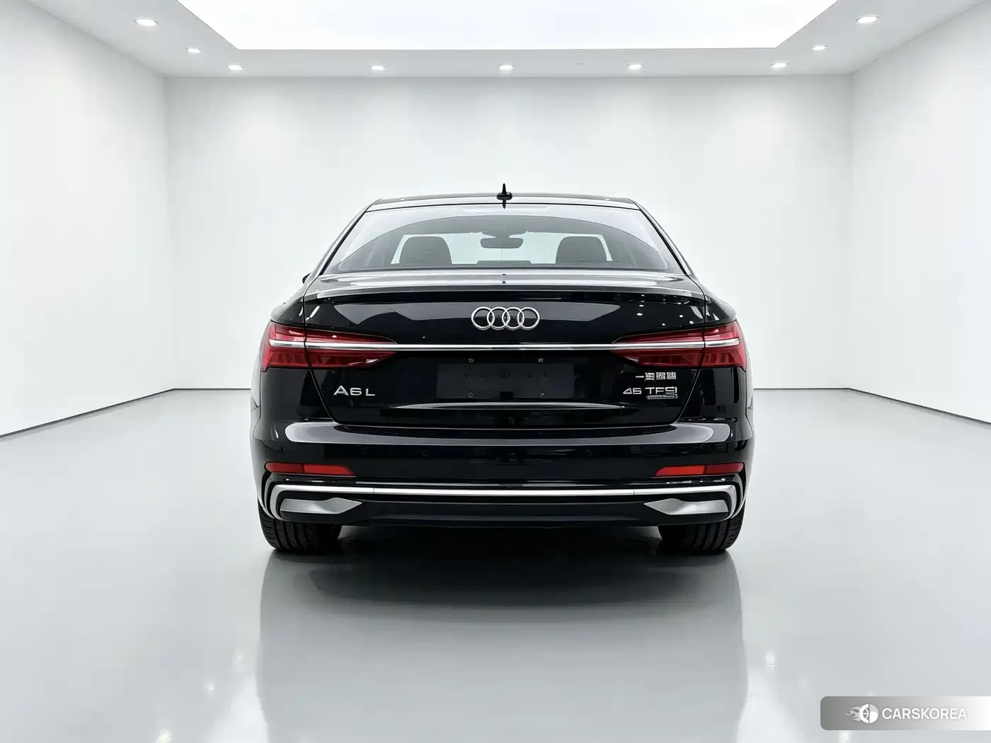 Audi A6L 2025 Черный из Китая, фото 2