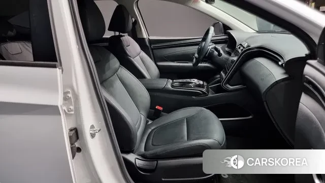 Hyundai Tucson (NX4) 2022 Белый из Кореи, фото 2