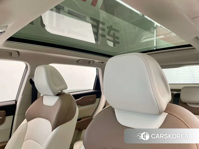 Geely Automobile Geely ICON 2022 Темно-серый из Китая, фото 2