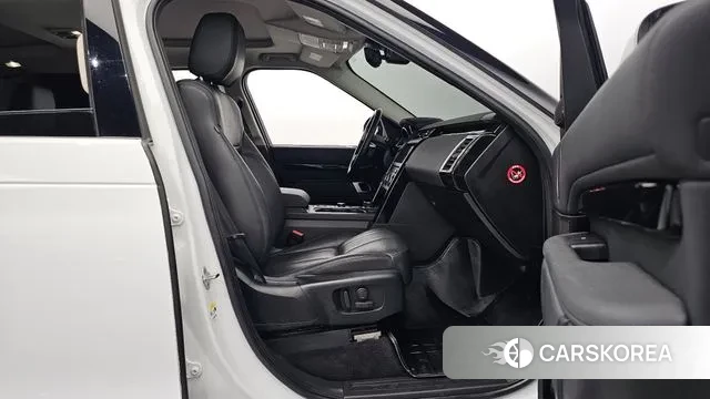 Land Rover Discovery 5 2018 Белый из Кореи, фото 2
