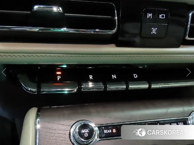 Lincoln Aviator 2nd generation 2023 Синий из Кореи, фото 2