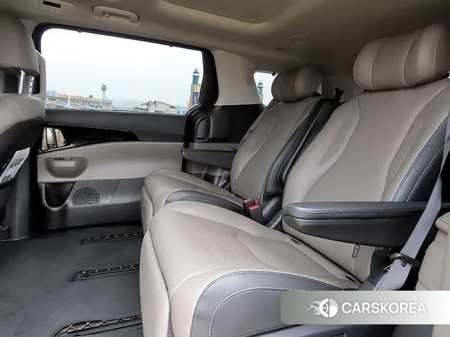 Kia The New Carnival 4th Generation 2023 Черный из Кореи, фото 2