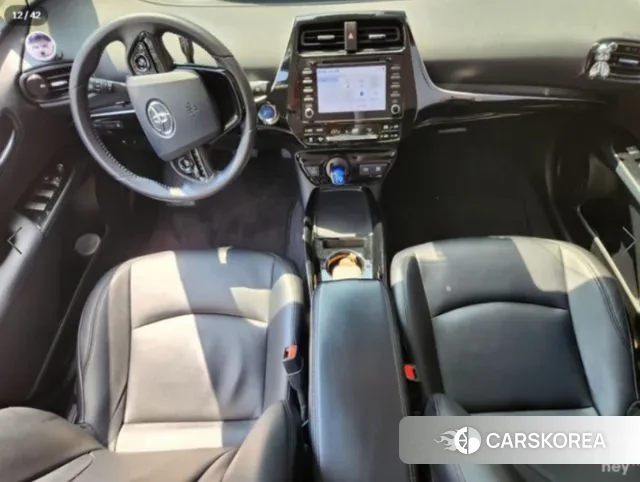 Toyota Prius 4th Generation 2021 Белый из Кореи, фото 2