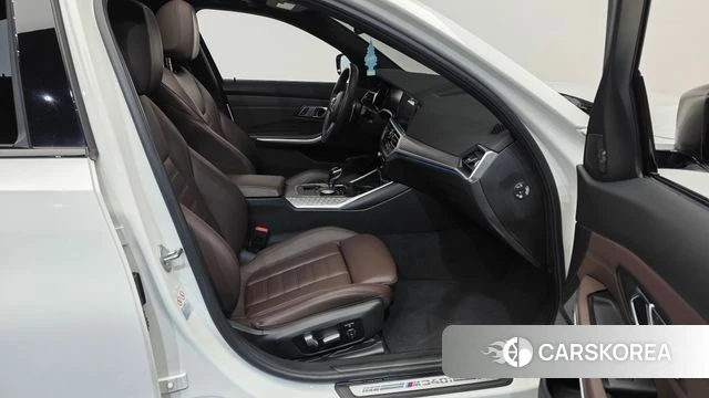 BMW 3 Series (G20) 2019 Белый из Кореи, фото 2